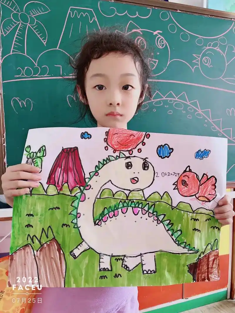 少儿美术 #马克笔儿童画 #儿童画 今日份小小班作品《恐龙 - 抖音