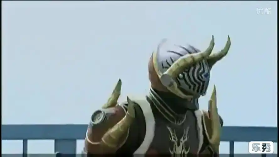 美版假面骑士龙骑(羚皇战斗合集)