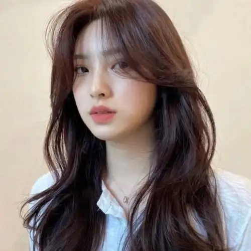 自然卷发 2022新发型 造型烫 烫发发型中长发女生一定要尝试的神仙