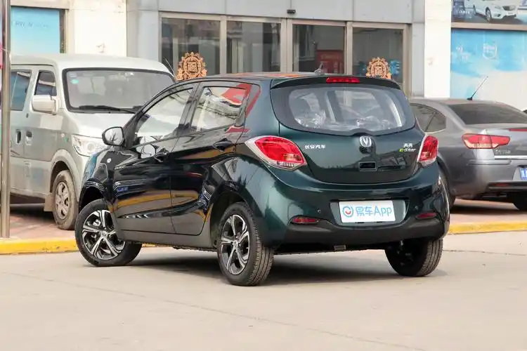 解读长安汽车·新能源奔奔e-star 颜值令人心动_易车