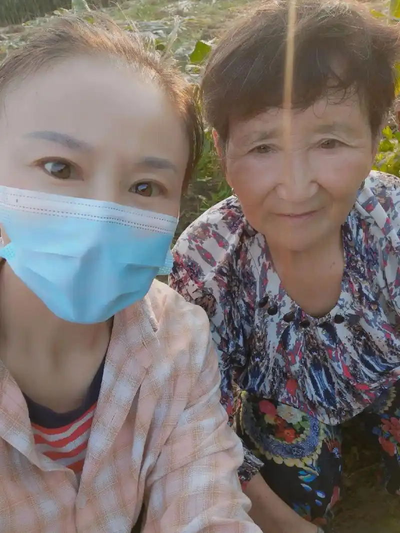 常感恩,善利他,乐奉献!我一个40岁的土生土长的农村中年女人 - 抖音