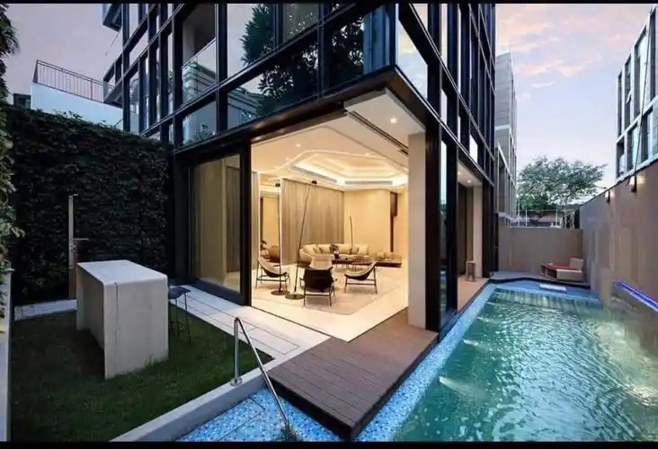 呎 停车位 181呎名校林立  精英学府贵族会所  高端社交传统都心豪宅