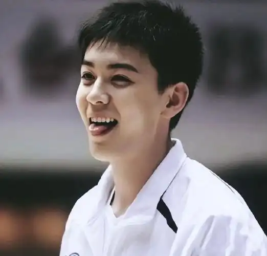 杨鸣被曝离婚##王抽抽二象性