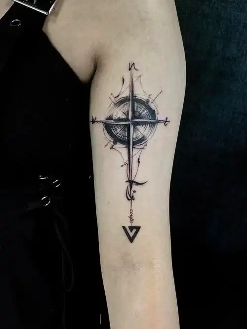 原创‖指南针_纹身图案手稿图片_土豆的纹身作品集