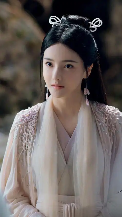 宸汐缘青瑶张芷溪饰1