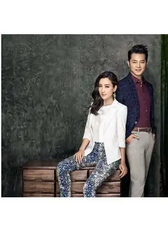 马苏沙溢演绎2015百斯盾春季系列,塑造极简平衡之美