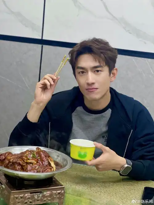 林更新早期粉丝群发言#考古到林更新早期粉丝群发言三观好正!