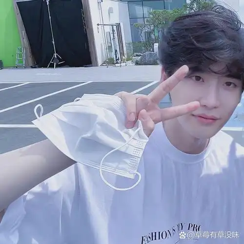 李钟硕少年感头像