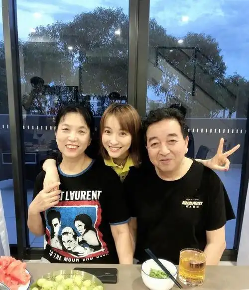 吴昕爱上北斗星男友颠覆演绎腹黑女王却收获一致好评