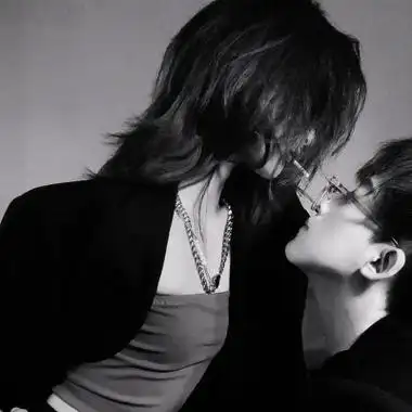 超好看的情侣头像一对高冷霸气