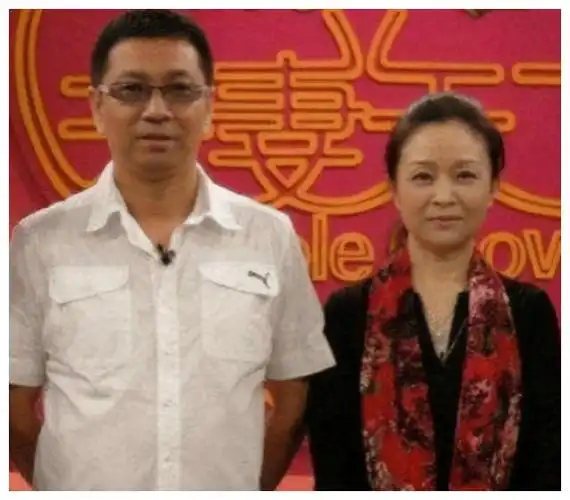 62岁演员刘莉莉,低调演戏30年0绯闻,老公是炊事班里的他