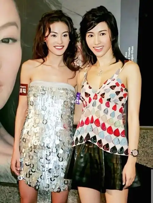 黎姿与张柏芝的旱有合照