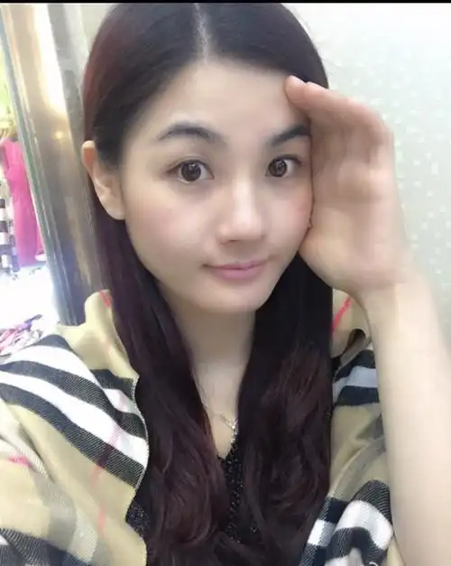 34岁离异女征婚照片(id:2831956)_广东汕头征婚交友_我主良缘网