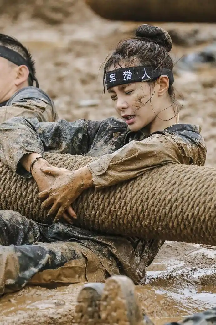 杜海涛晒沈梦辰照片隔空示爱:这个样子真美