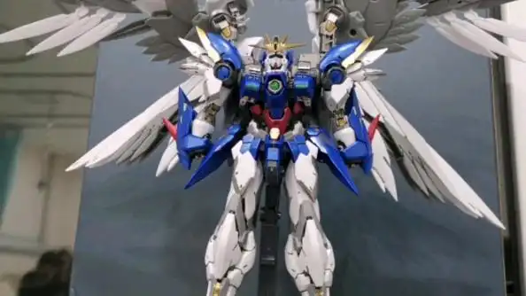 大班8820飞翼高达掉毛大翅膀