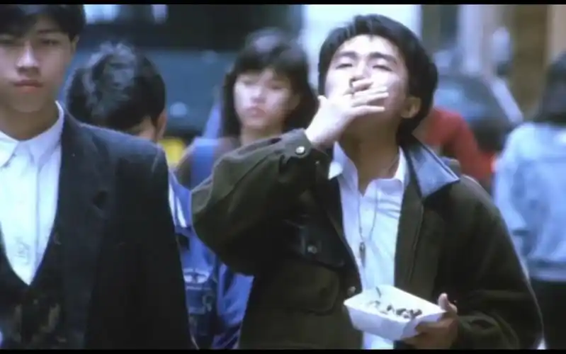 星爷抽烟的动作永远经典