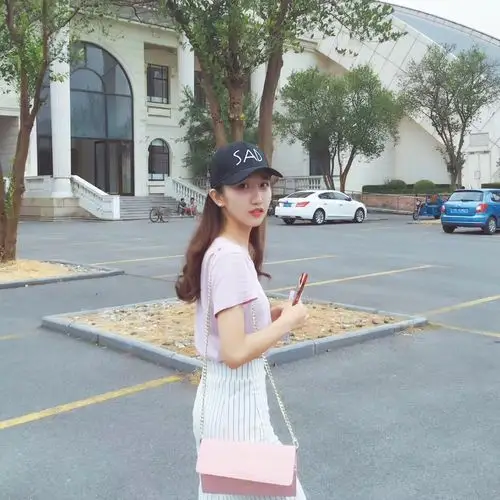 上海视觉艺术学院音乐剧系身高165体重80斤北京人