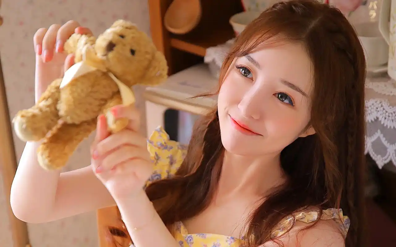 萌系可爱女生私房写真图片壁纸