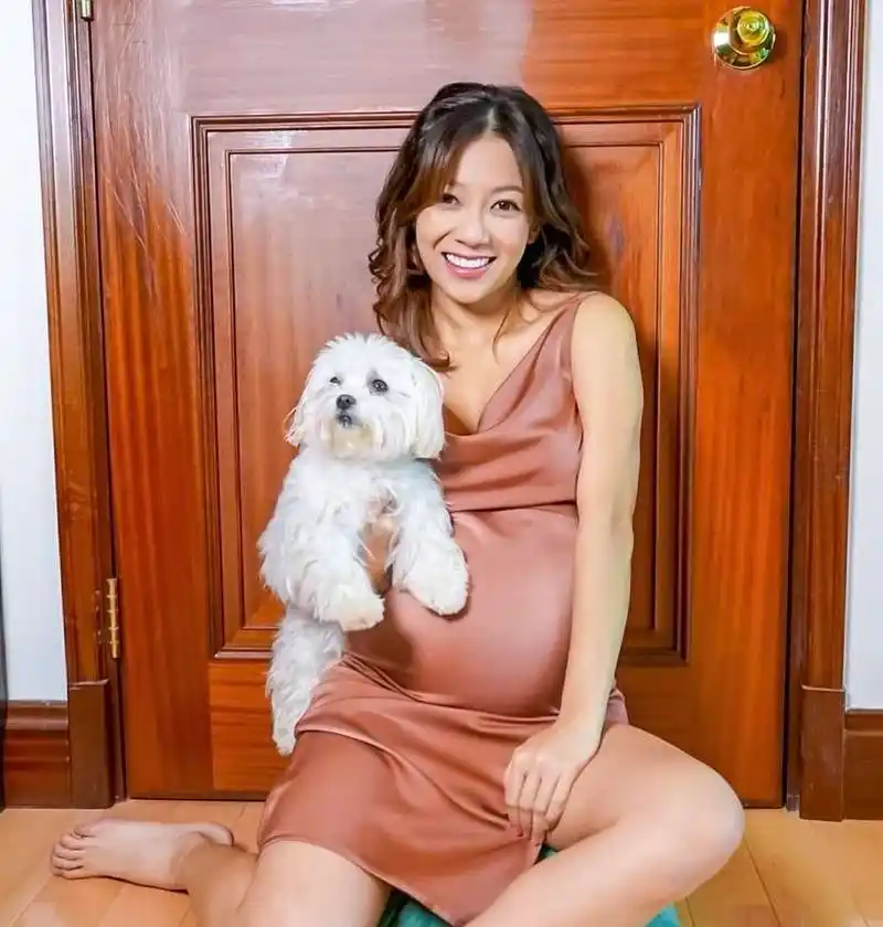 临盆在即!tvb前知名女星何雁诗怀孕9个多月,晒孕照身材丰满