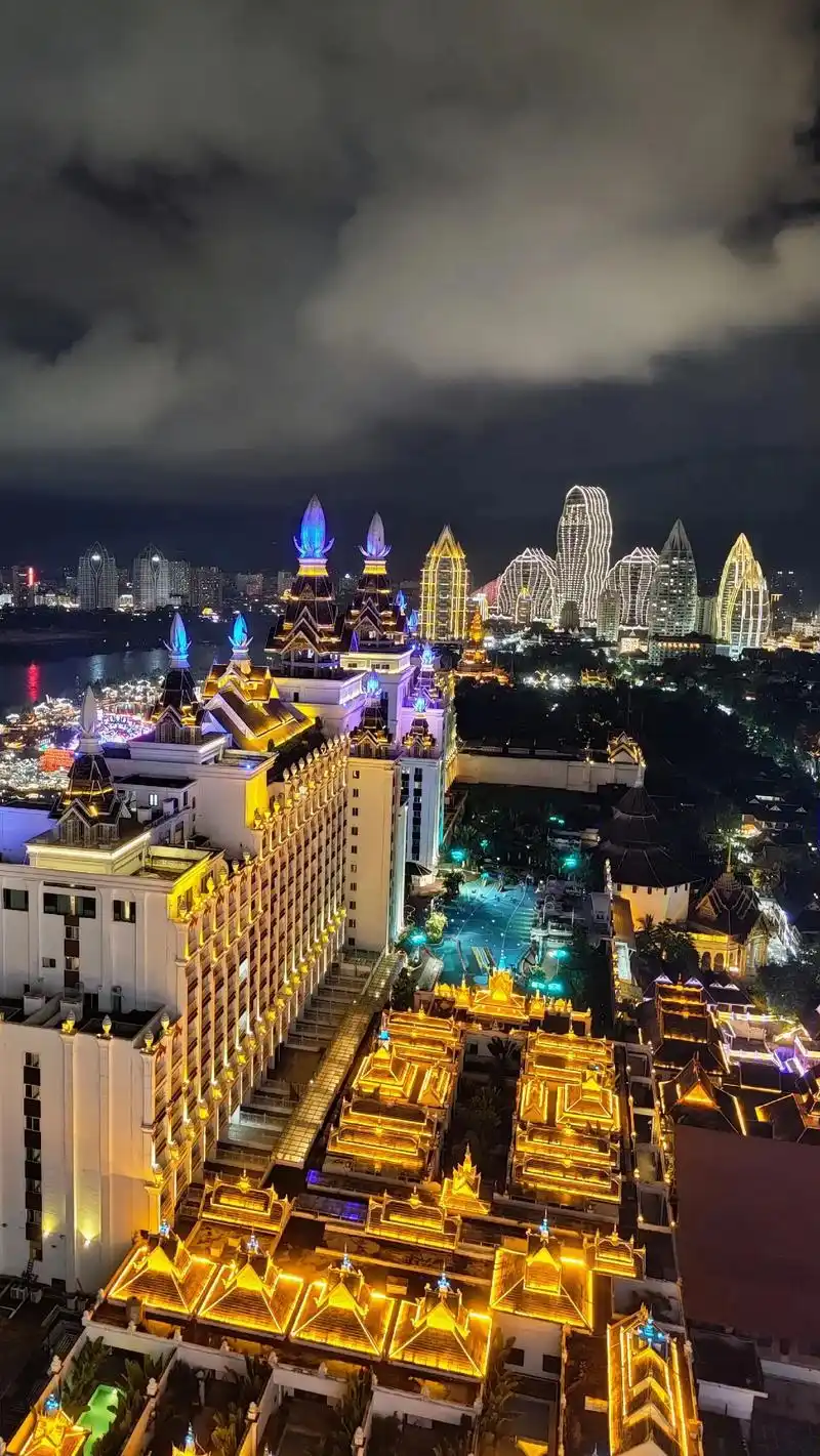 三年没有来西双版纳了,暑期把目的地锁定在这里是对的 - 抖音