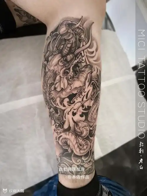 巴蛇吞象_纹身图案手稿图片_老白的纹身作品集