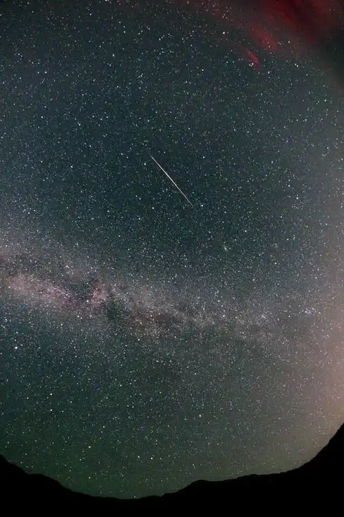 浪漫七夕夜流星雨图片