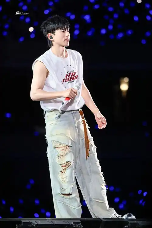 张杰演唱会的小细节