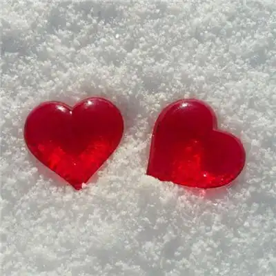 各种各样的心形头像表达人们心中美好情感