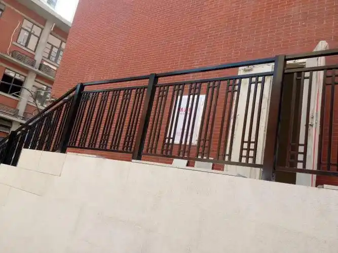 厦门铁艺护栏批发