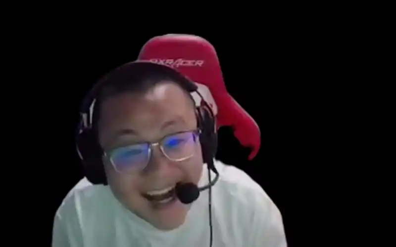 孙笑川大笑素材