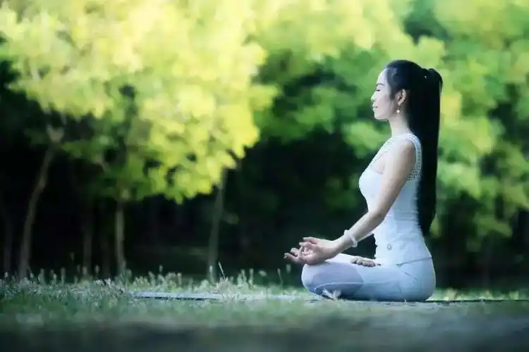 简快实用技巧一分钟体验呼吸放松