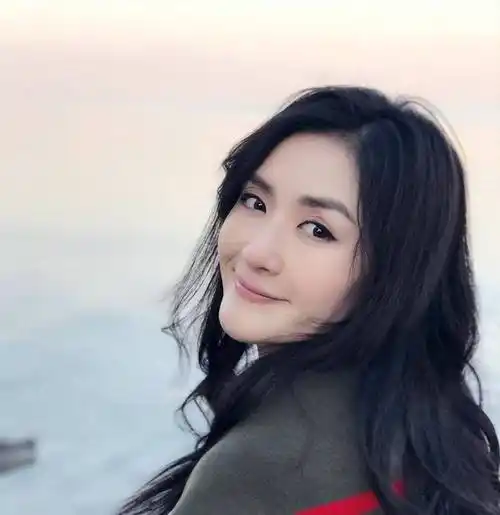 谢娜为自己的"狂妄"付出了代价_何炅_李小冉_北京