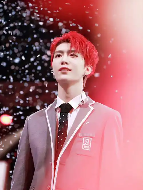 祝范丞丞出道四周年快乐