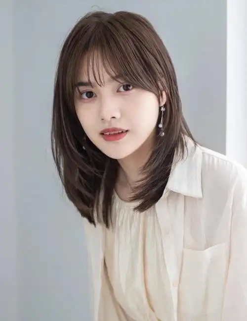 中长发的经典剪裁
