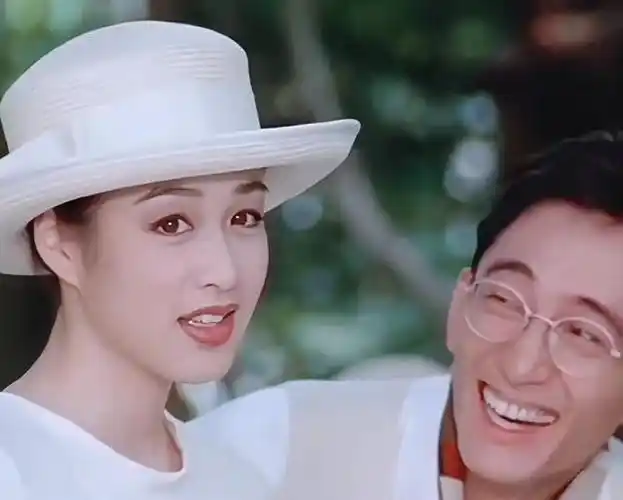 4大"老牛吃嫩草"的女星,有颜有财,最后一位看男人的眼光不行