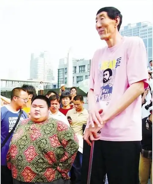 36米鲍喜顺:1.68米妻子不听劝执意生育,今