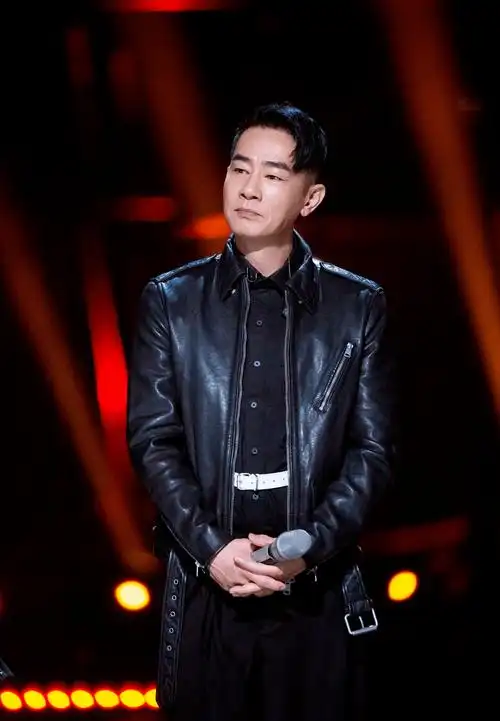 从古惑仔到大湾区喜剧人好男人陈小春是怎么养成的