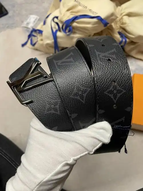 lv男士经典皮带到了你要什么码