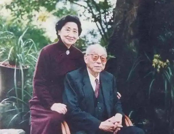 张学良临终前将巨额遗产捐给美国为何不给子女看完恍然大悟