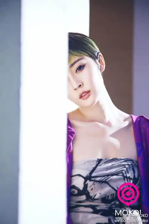 【美女正能量】留英美女硕士的时尚坚持——王紫菲