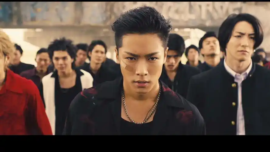 烈火燃烧的激情,超级热血动作电影《热血街区电影版:极恶王》