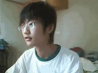 这是许嵩几岁的照片