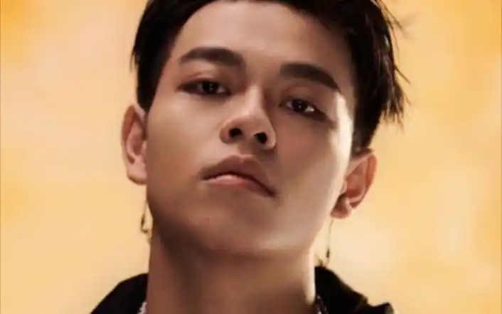 【cj周密】20221108 抖音77微博直播录屏(新歌《开学风云》宣传)