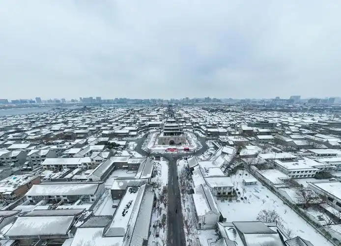 聊城:古城雪景 美不胜收-国际在线