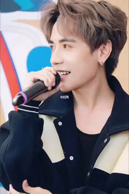 我的爱豆黎光雄