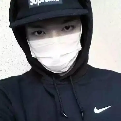 马上甩给男友男生怎么自拍才好看七招一秒变潮