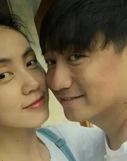 胡歌,袁宏和刘笑在电影中第一次亲吻时,都被孙莉抢先了.