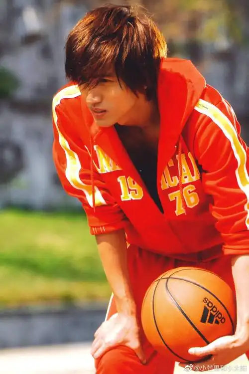 篮球火——无敌帅气东方翔——90有时候可能关弹幕能保智商就想爱着