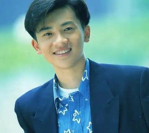 图苏有朋年轻时侯的照片看乖乖虎的青涩年代