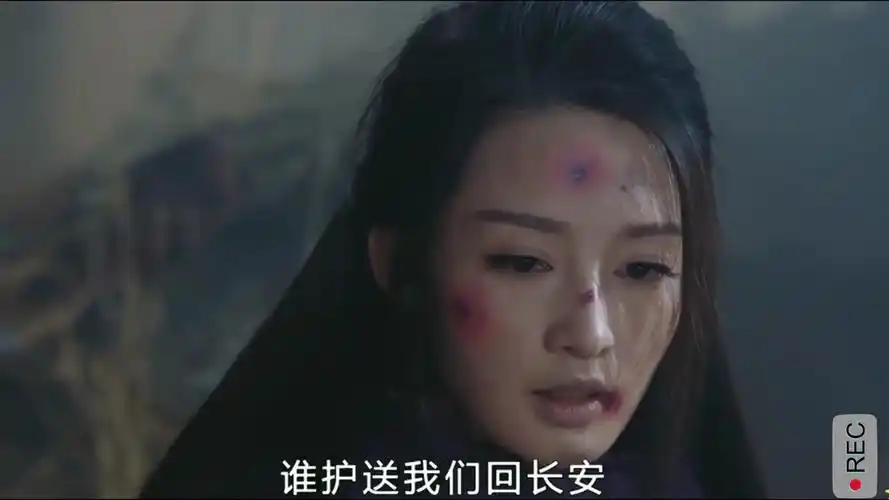 元淳公主被燕洵的士兵玷污,却将恨加注在楚乔身上,元嵩命悬一线还挂念